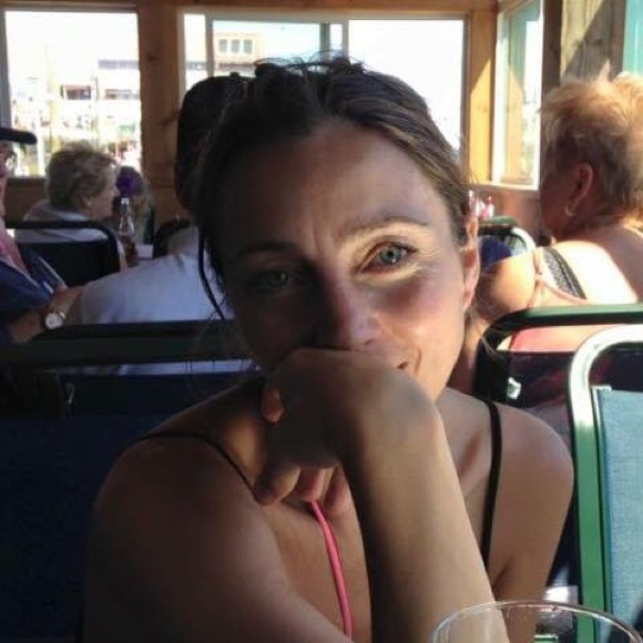 Meet your Posher, Jane - Picture 2 of 3